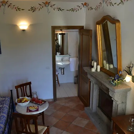 Il Cantuccio B&B 포지오 무렐라