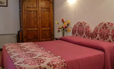 Il Cantuccio B&B 포지오 무렐라